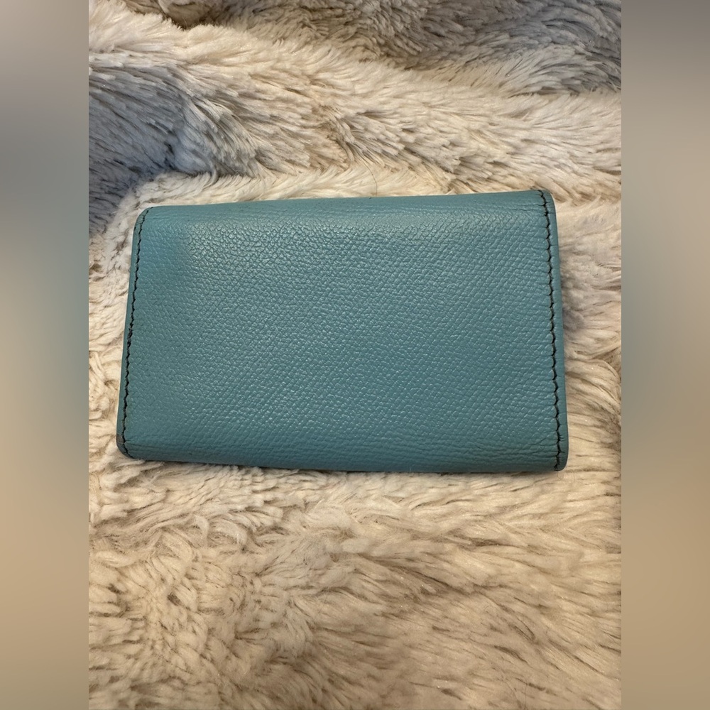 Vintage Chanel Teal Caviar Leather 6-Key Holder & Card Wallet - 2003, Rare Color - Picture 4 of 15